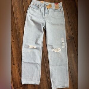 NWT Women’s Size 29 Levi’s Low Pro Straight
